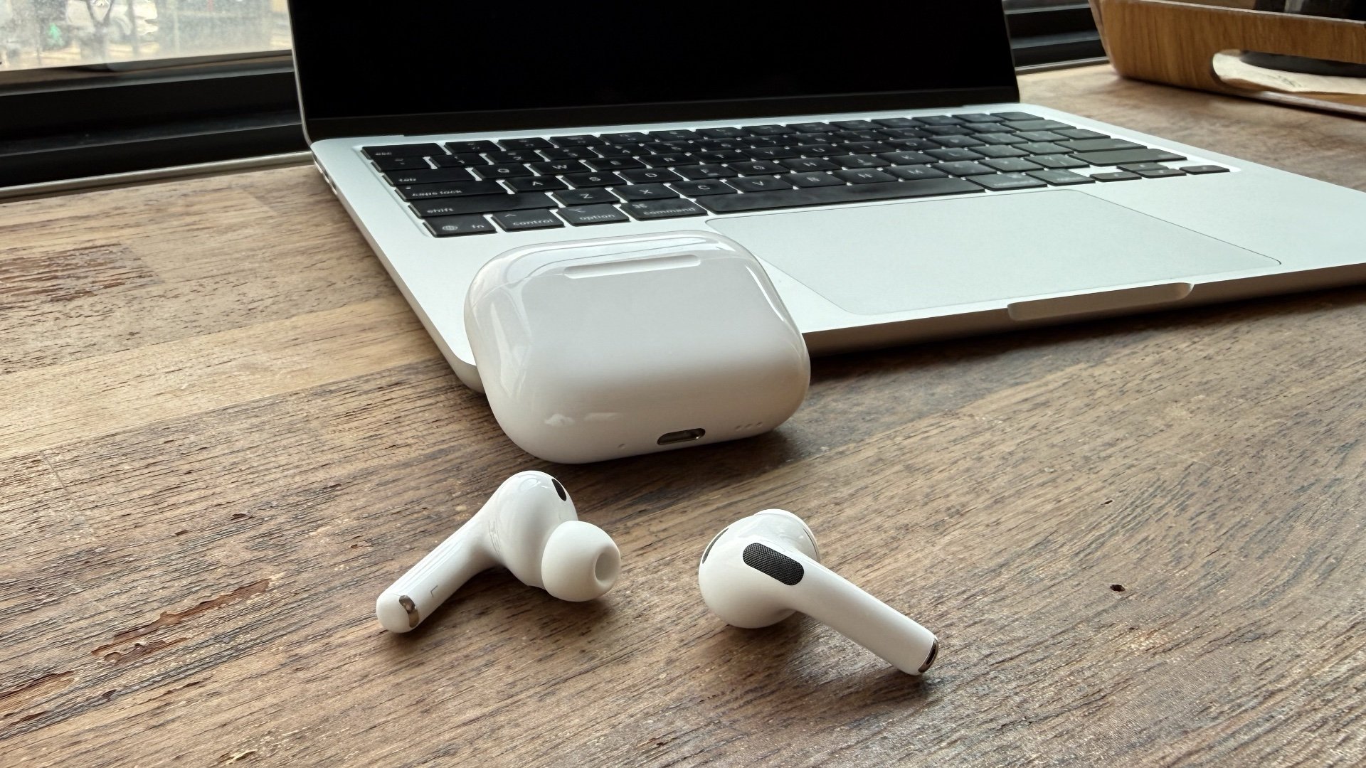 Earphones Airpods Pro Equivalent For Android TESTED: The Best